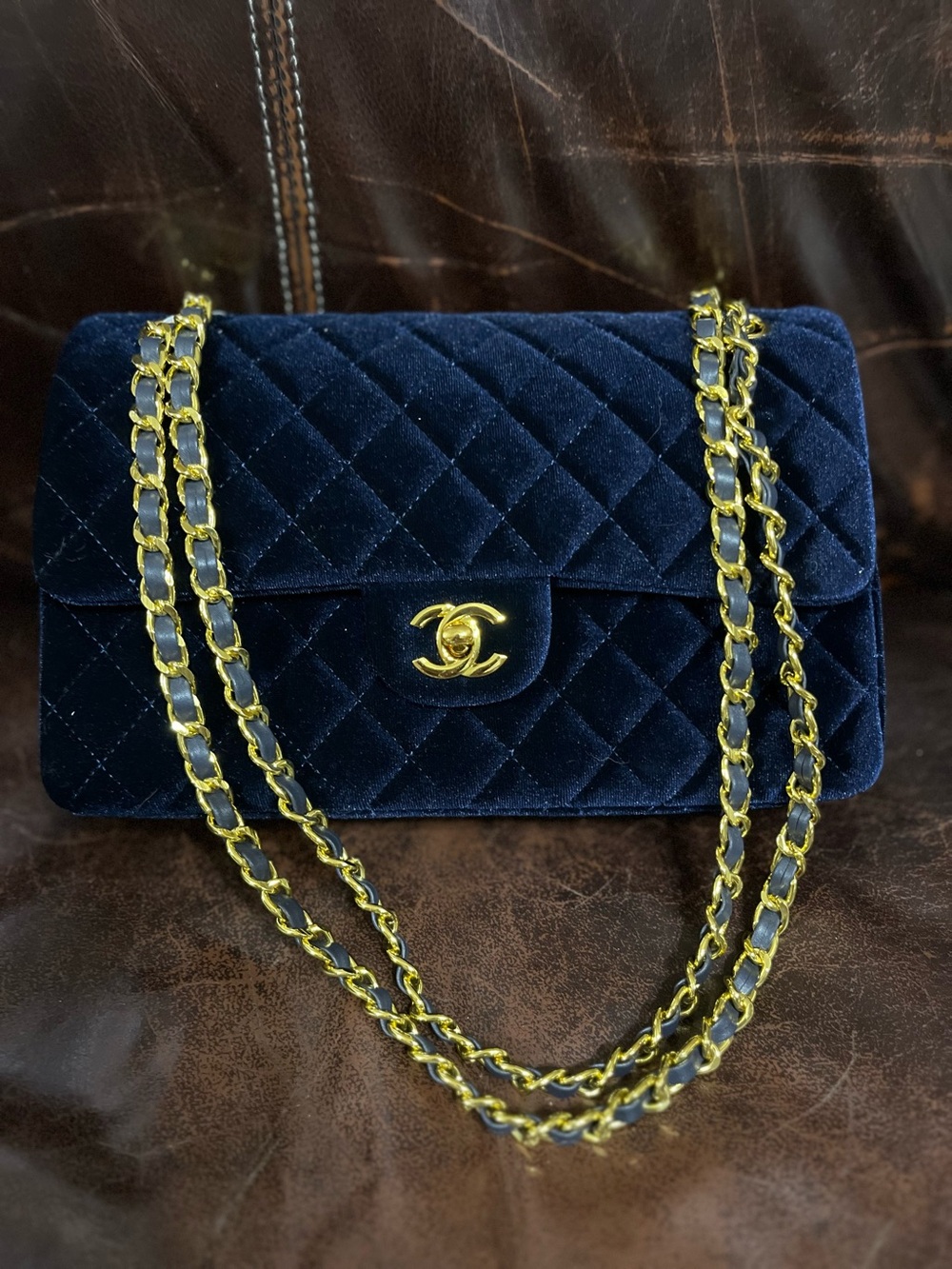 Double C Navy Blue Gold Tone Hardware Quilted Velvet Chain Strap Flap Bag Purse - Picture 3 of 10